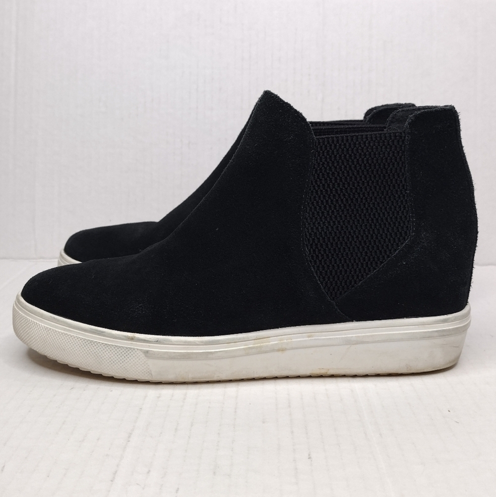 Steve Madden Sultan Women's Black Suede Chelsea Ankle Sneaker Shoes Size 8M - Picture 2 of 13